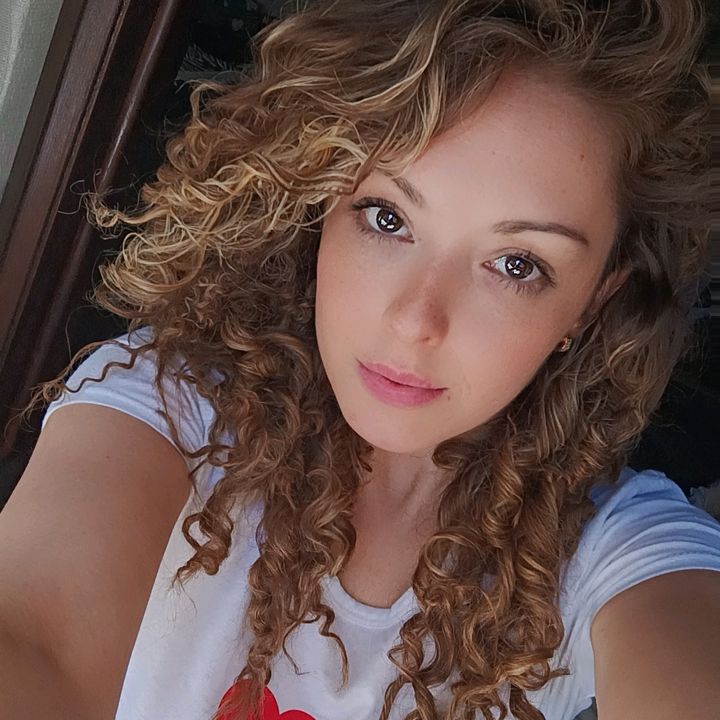 Annabella ♐🌞 Sunshine Vibes