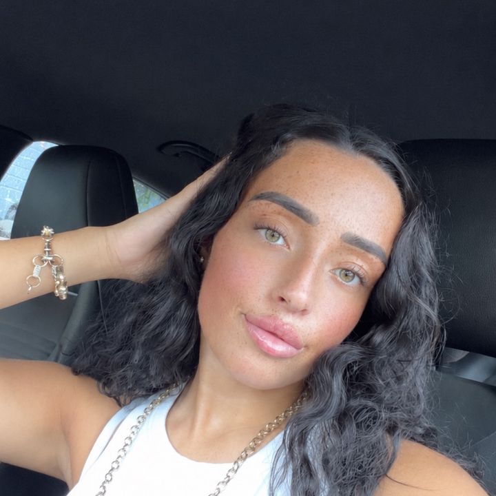 Mia💗
