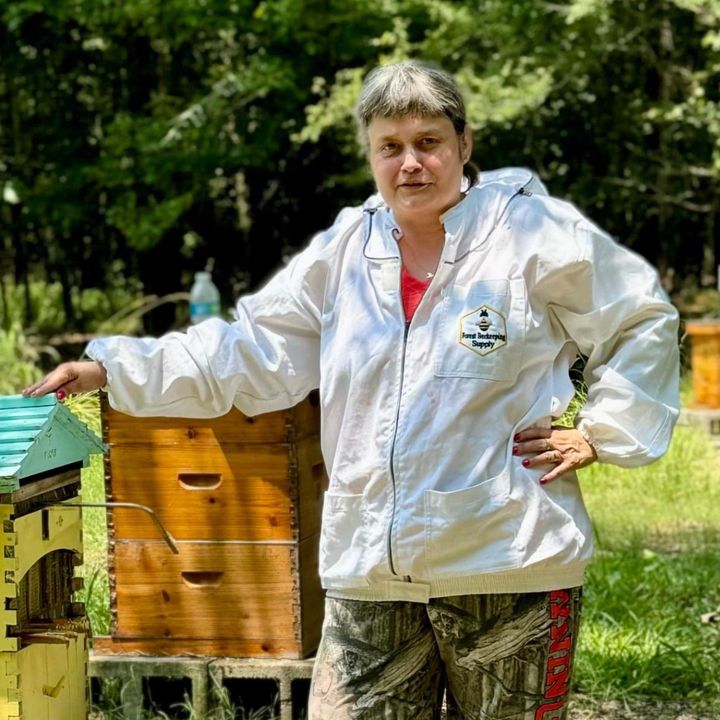 🐝Honeybee_Lady🐝