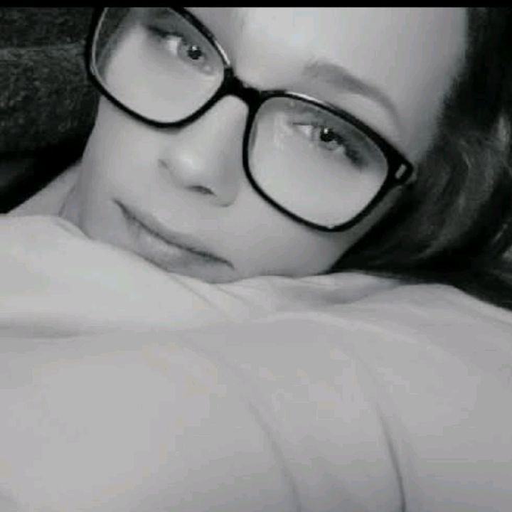 PrettyEyes./JENN