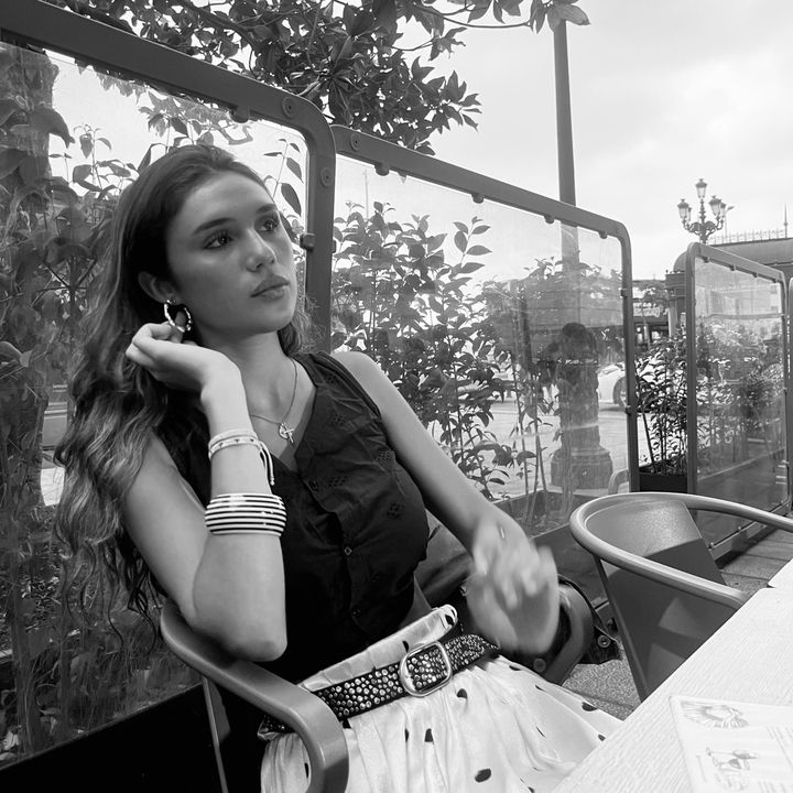 gloria sanchez