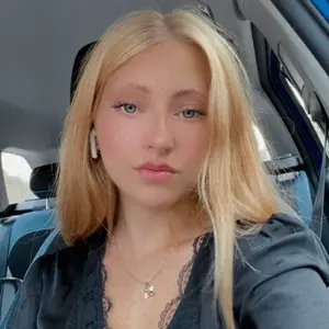 𝐂𝐫𝐢𝐬𝐭𝐢𝐧𝐚 🪐