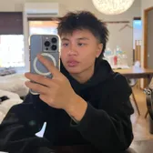 Em