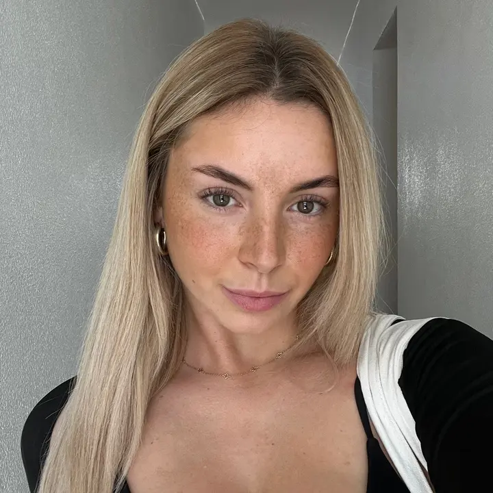 chiara dom