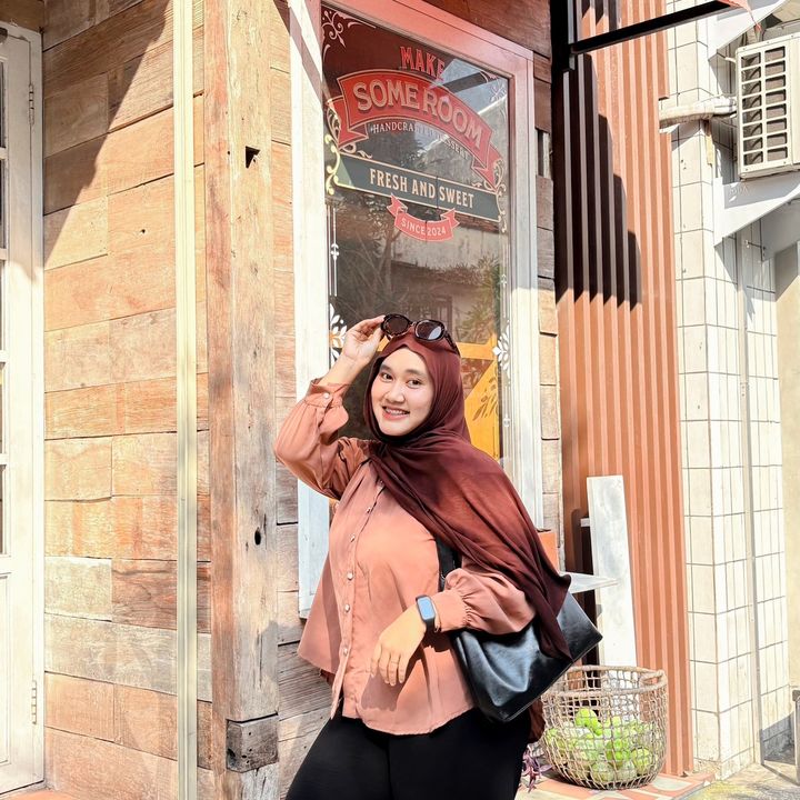 Adna Medina