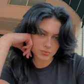 astrid 💫🖤