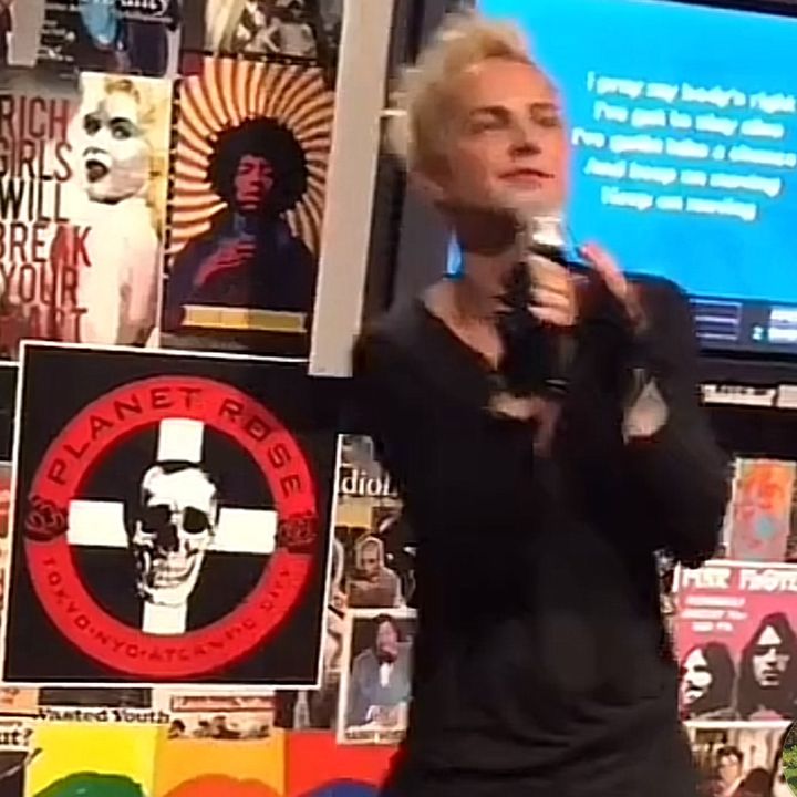 frankie_says_om
