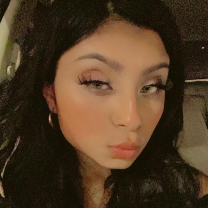 Alyssa Flores