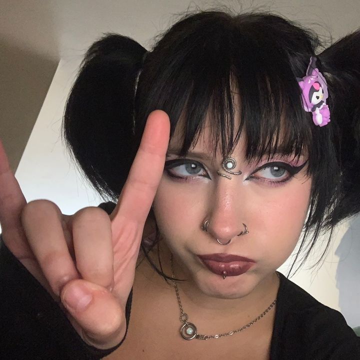 izzy ⸜(｡˃ ᵕ ˂ )⸝♡