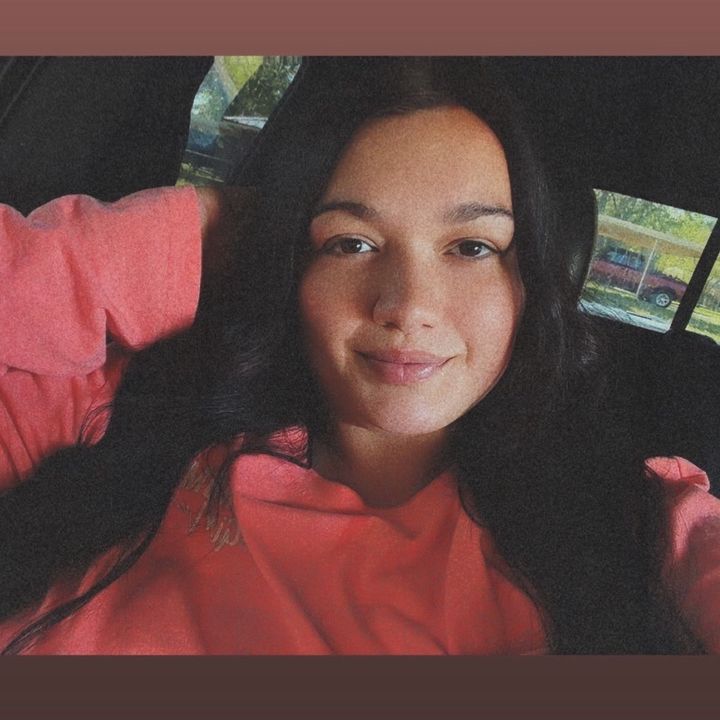 hayley_nicole.95