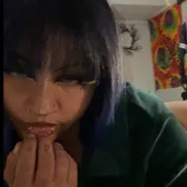 <3