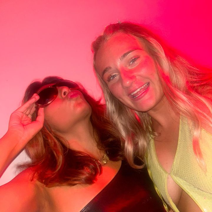 E💘