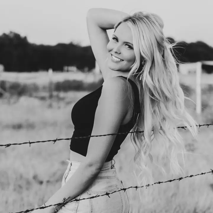 Holly AnnMarie