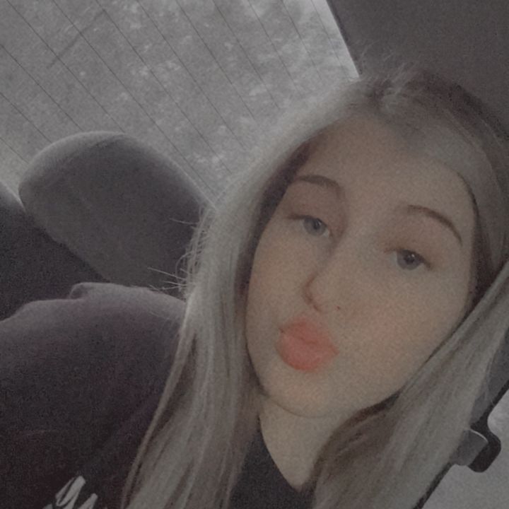Kirsten🎀🪩
