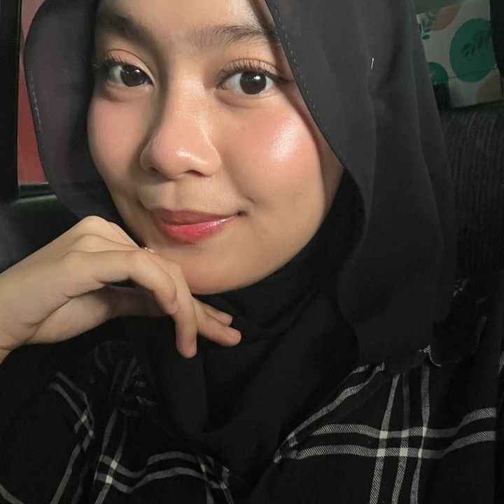 melly :3