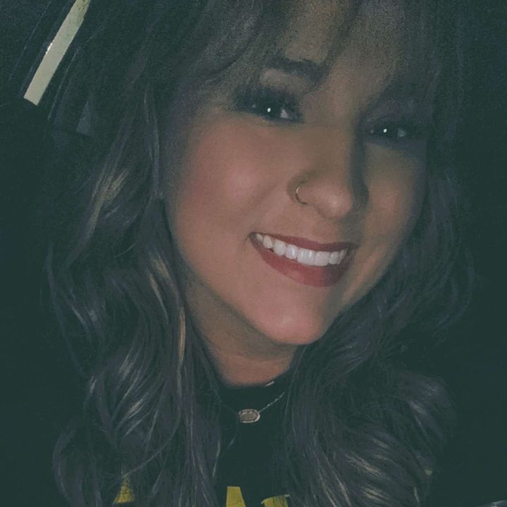 Anastasha🌻🖤