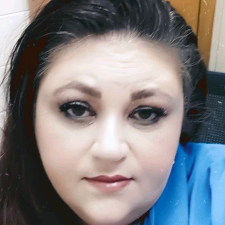 Angie_Browneyes74