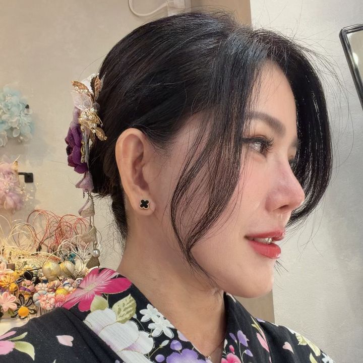 Yulia_Ho