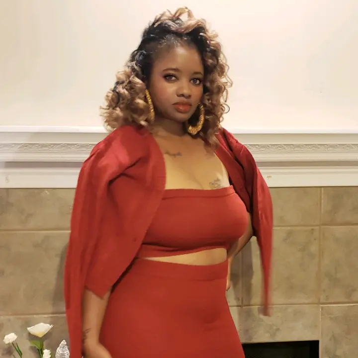 YouTube: SHESOJAZZYJAY