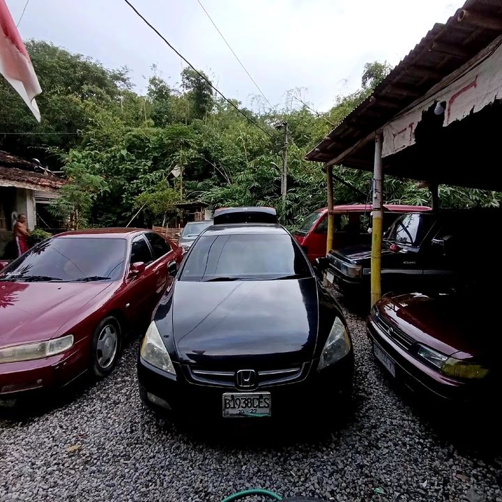 garasi mobkas