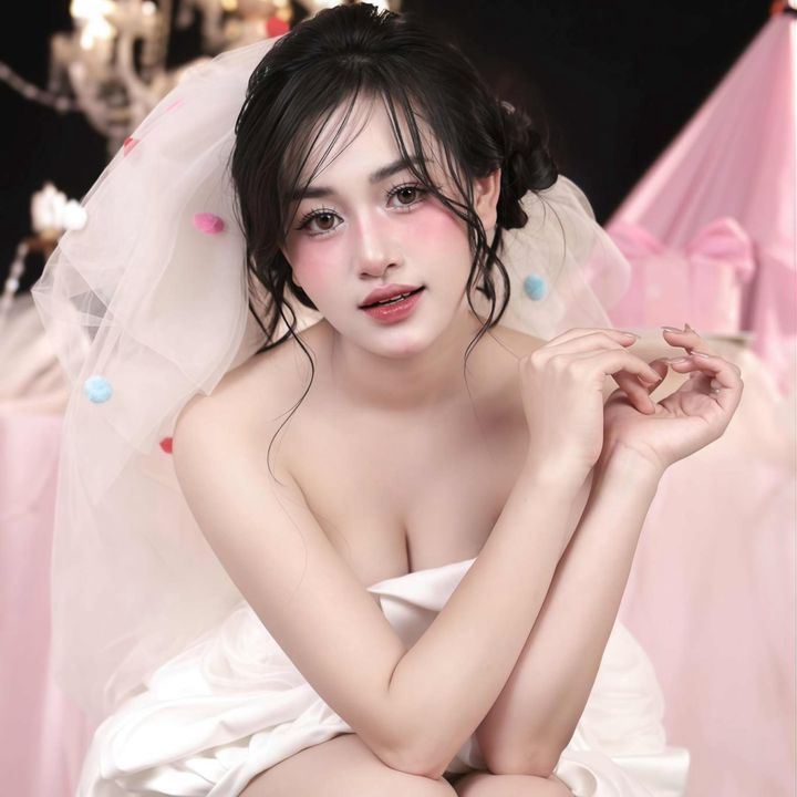 Thảo Đa Cấp :))