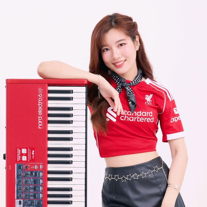 Candid Kibt🎹⚽️🎶