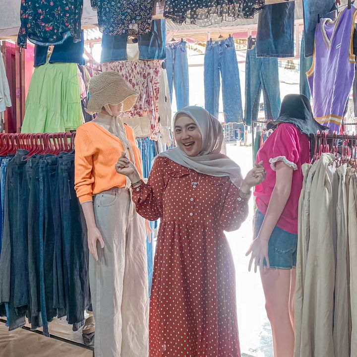FITRI SIREGAR
