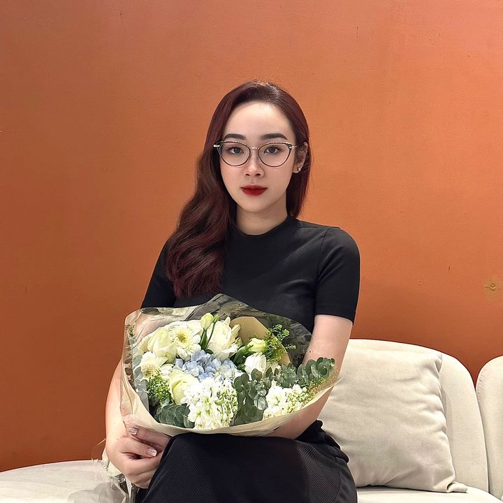 Mẹ em Bông