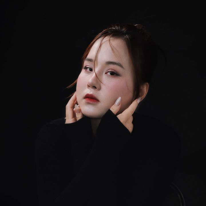 Hồng Vân Mẹ 3 Em Bé