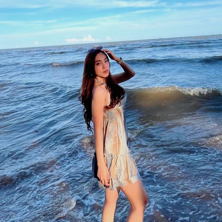 J🦢