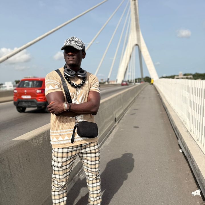 Kara.jr- el Viking 🦍