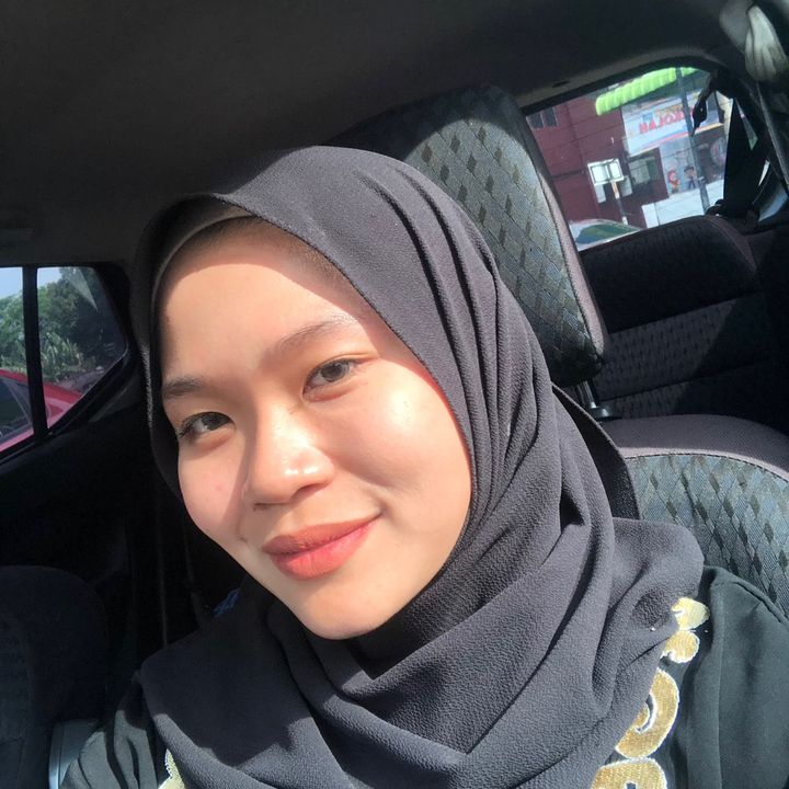 Athirahroseli✿`
