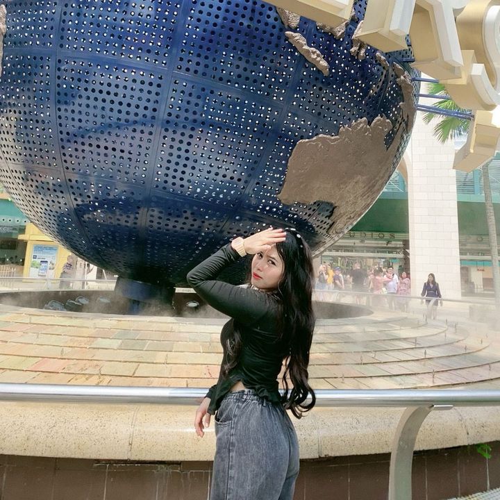 デウィ