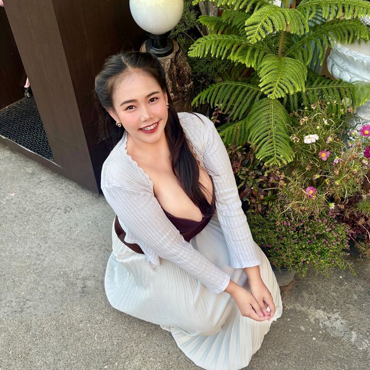 Khawkhaw Kamolchanok
