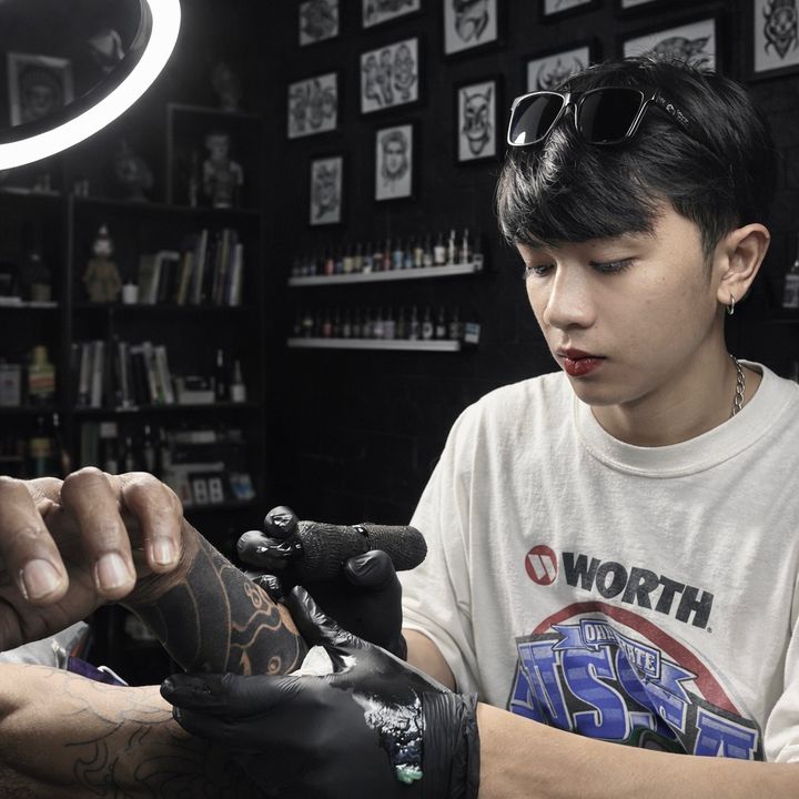 มันนี่ คาลิปโซ่แทททู ประจวบฯ