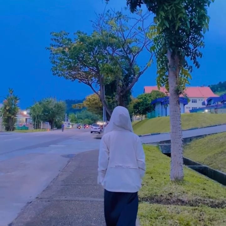 lilyyaarz ⋆. 𐙚