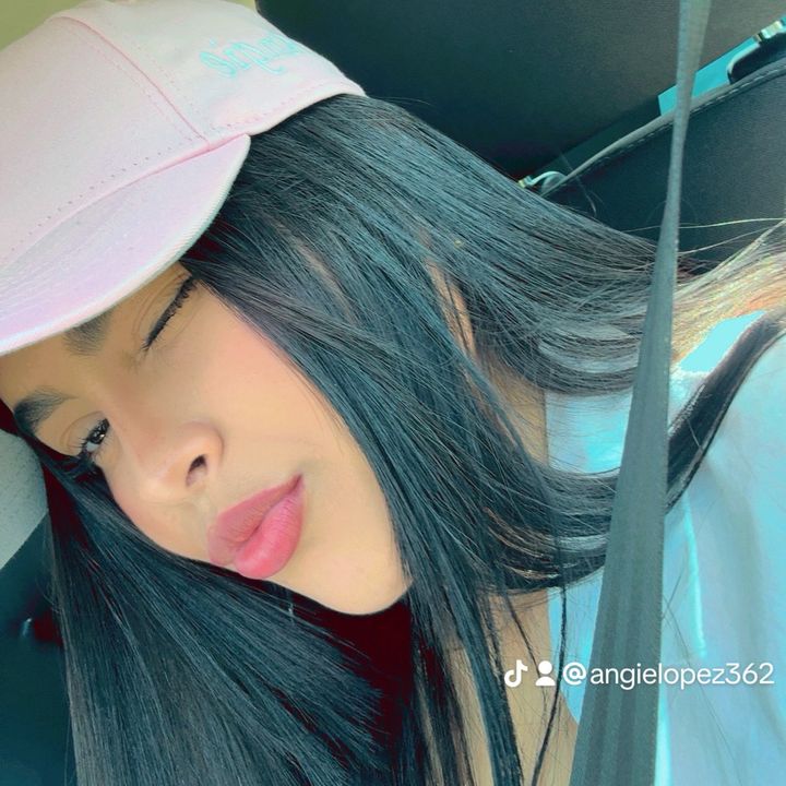 Angie López✨