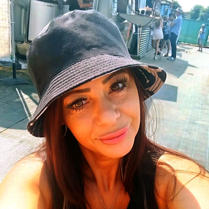 Elisa Dixon
