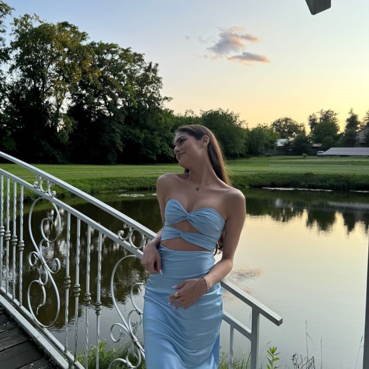 N I U R K A 🌙