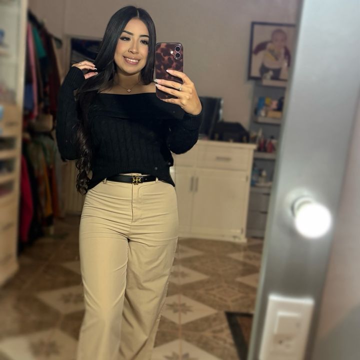 N A Y 🍒