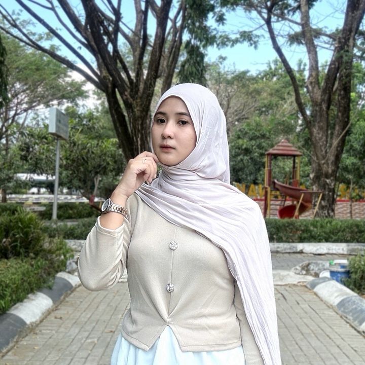 𝒜𝓃𝓃𝒶🕊
