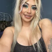 Cristal Mendoza