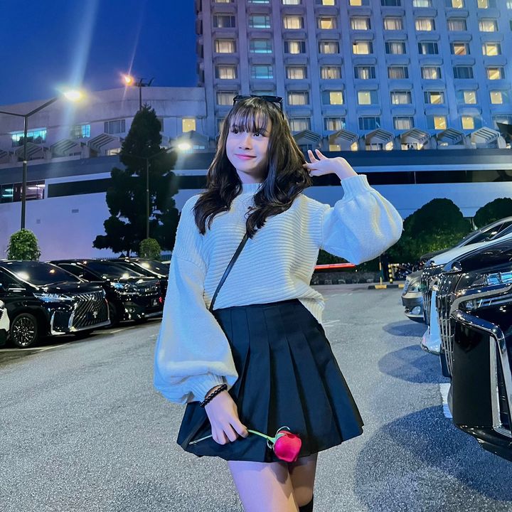 indah✦