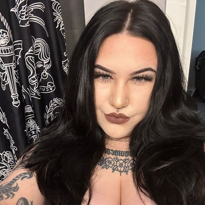 MIRANDA RAE 🦷