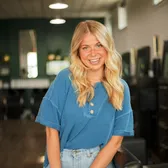 Ellie Bond | MI Hairstylist