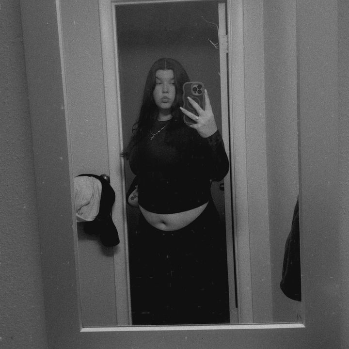 Nonie 222🦋