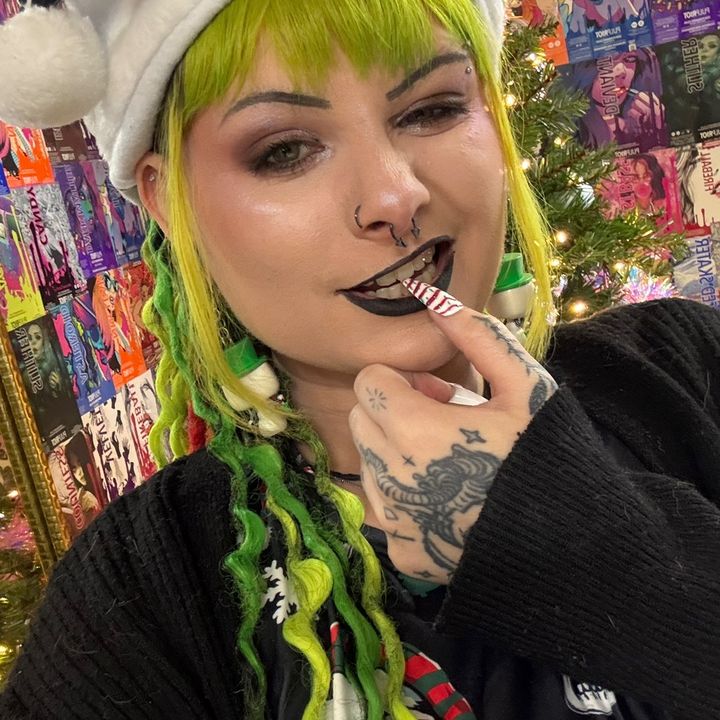 hailsthehairwitch