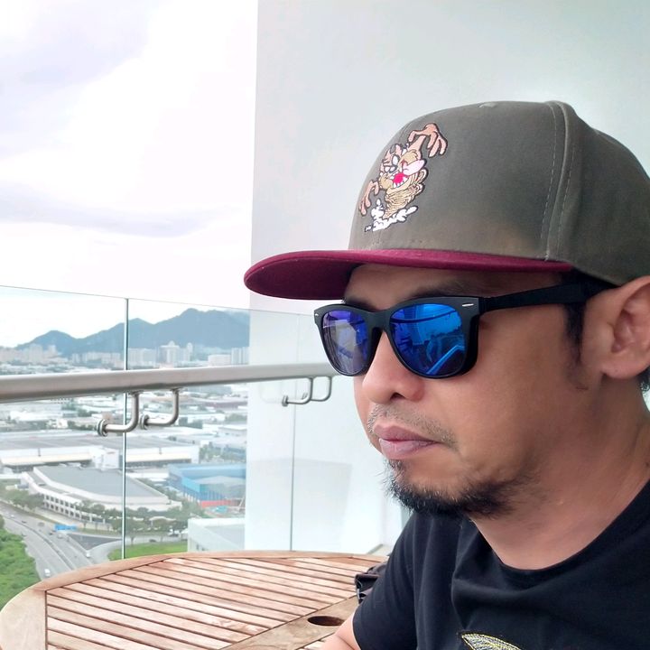 Momo Taro