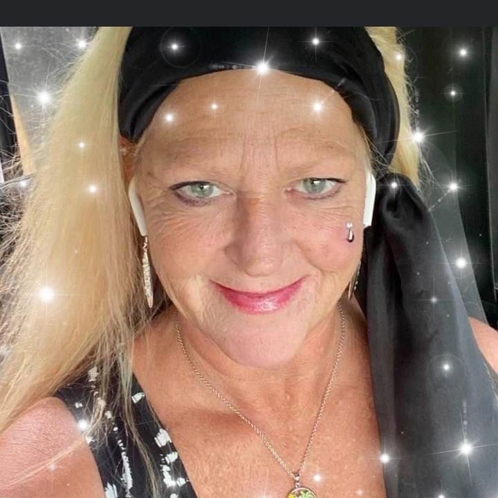 SeablueSadie🌴🐬✝️🕊️💙🥂💦♾️