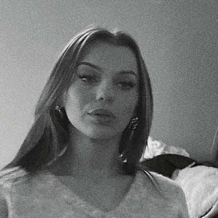 Maddie🦋